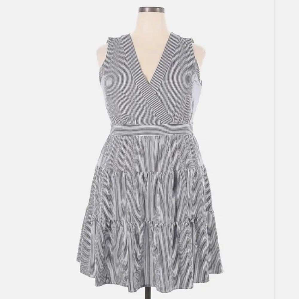Tommy Hilfiger Textured Stripe Tiered Fit & Flare Dress – Size 14 – NWT - Picture 6 of 6